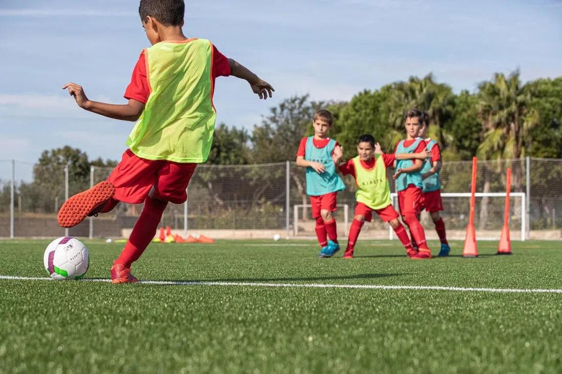Short de football enfant ESSENTIEL