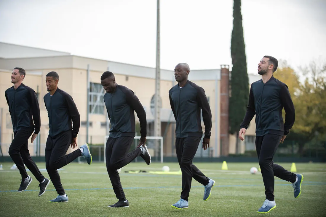 T100 Adult Football Bottoms - Black